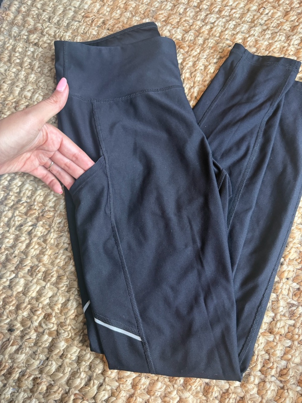Xersion black leggings with side pockets
Size Medium